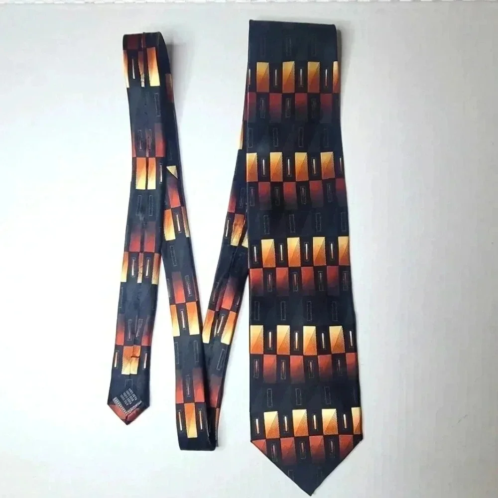 KILBURNE AND FINCH Men's Necktie